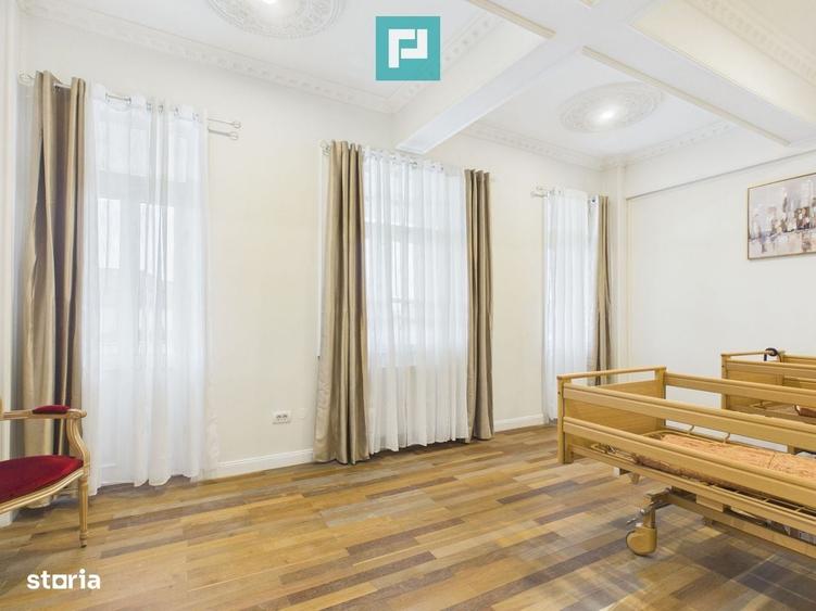 Casă cu 4 camere cu Teren 4850 Mp în Central