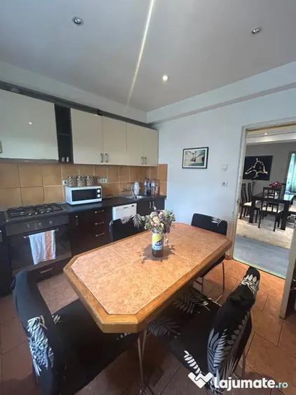 Proprietar inchiriez sens Marasti apartament 5 camere - 25