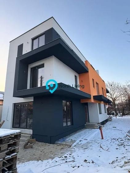 Duplex cu 4 camere cu Canalizare în Străulești