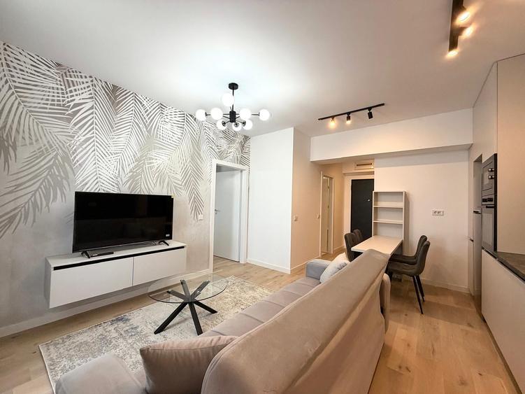 Apartament cu 2 camere semidecomandat în Pipera