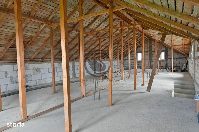 Casă cu 3 camere în Piatra