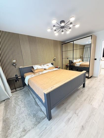 Apartament cu 3 camere decomandat în Florești