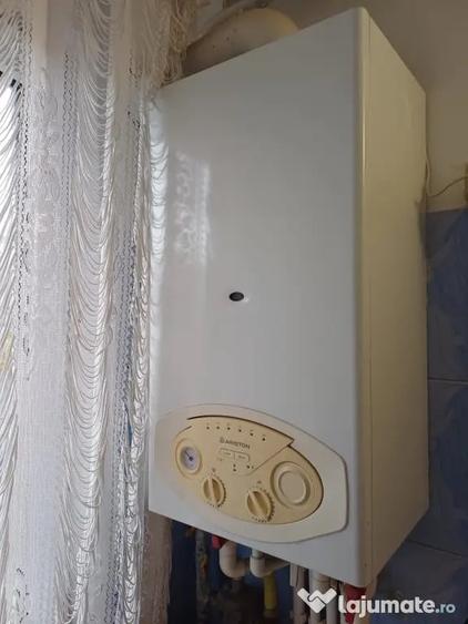 Apartament cu 2 camere nedecomandat în Central