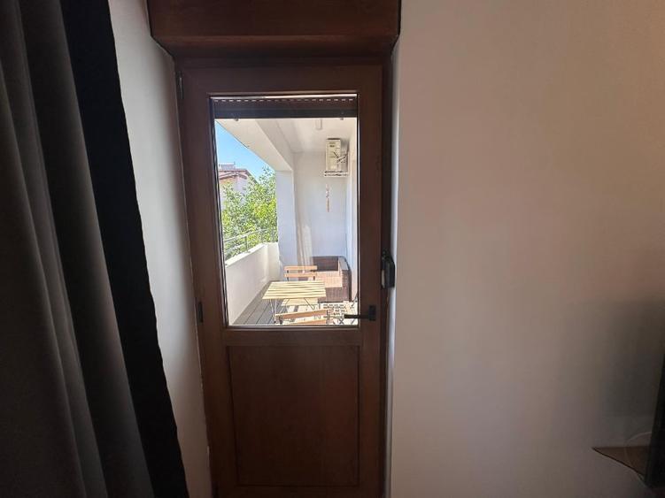 Apartament cu 2 camere decomandat, mobilat în Apărătorii Patriei