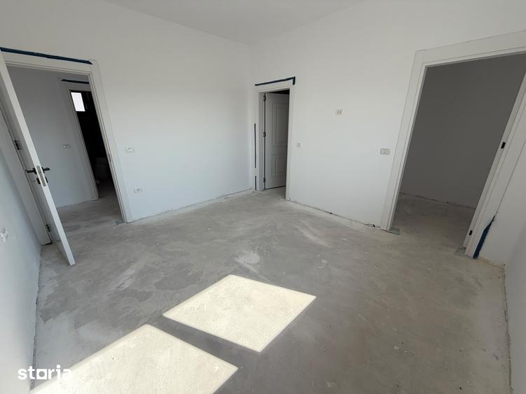 Casă cu 4 camere cu Teren 350 Mp în Central