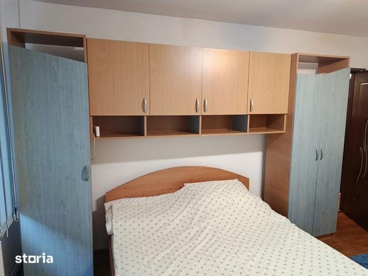 Garsonieră decomandată în Central