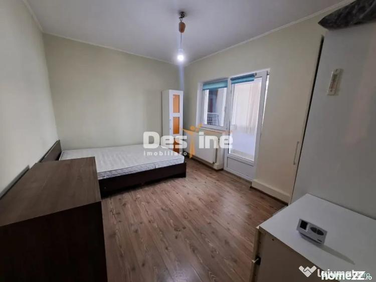 Apartament cu 3 camere decomandat în Dacia