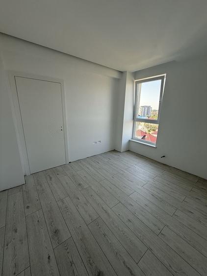Apartament cu 3 camere în Ultracentral