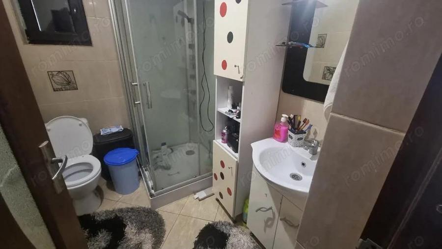 Casă cu 3 camere cu Teren 170 Mp în Brestei