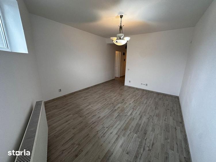 Apartament cu 3 camere decomandat în Chiajna