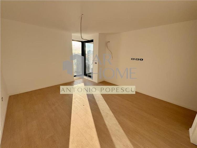 Apartament cu 3 camere decomandat în Albert