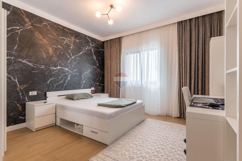 Casă individuală cu 5 camere cu Teren 775 Mp în Valea Lupului