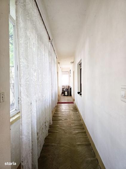 Casă cu 4 camere în Sânnicolau Mic