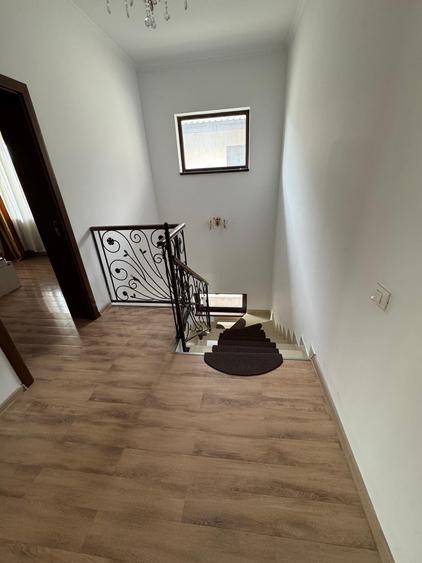 Casă cu 4 camere cu Canalizare în Bragadiru