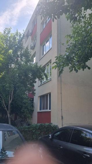 Apartament cu 4 camere decomandat în Drumul Găzarului