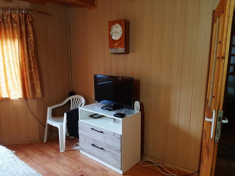 Casă individuală cu 3 camere cu Canalizare în Sătic