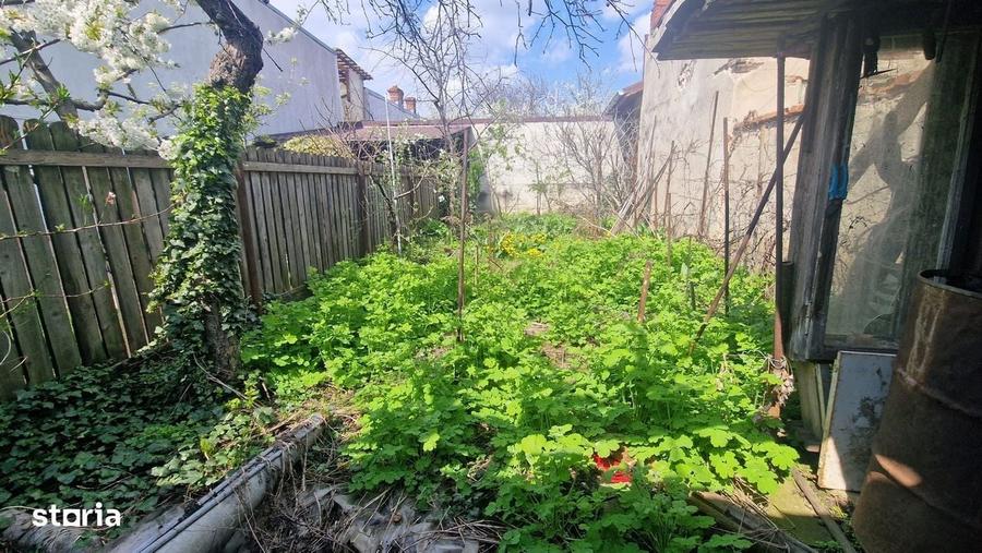 Casă cu 4 camere în Sud