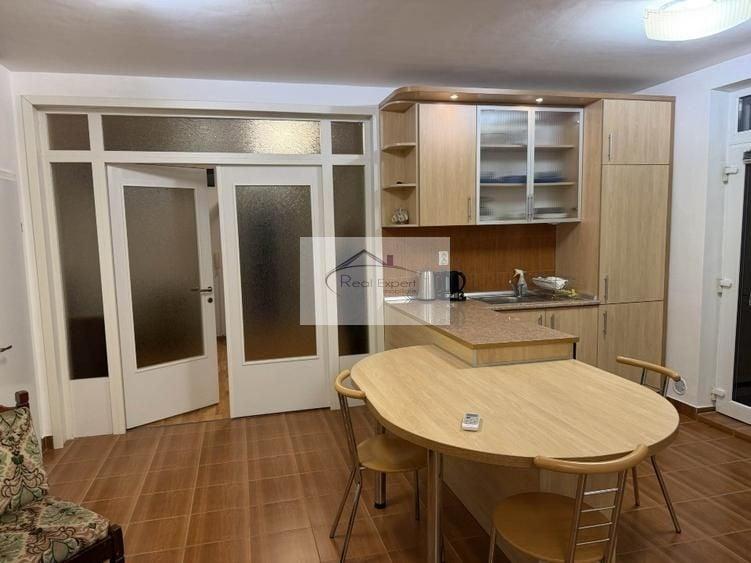 Duplex cu 5 camere cu Canalizare în Bună Ziua