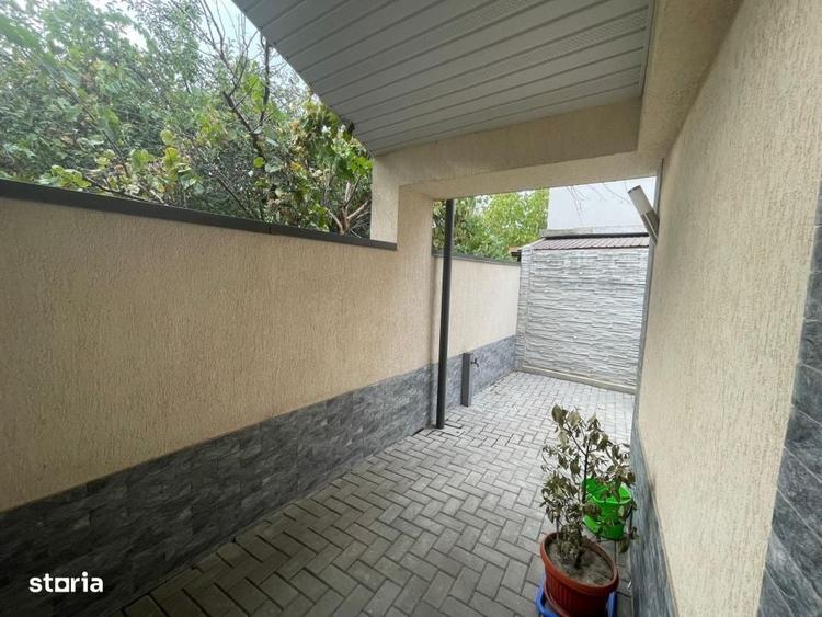 Casă cu 3 camere cu Teren 141 Mp în Central