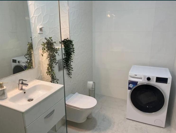 Apartament cu 2 camere semidecomandat, mobilat în Pipera