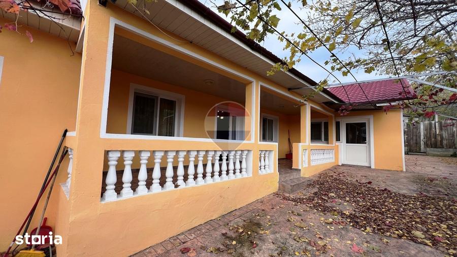 Casă cu 6 camere cu Teren 1220 Mp în Fârțănești