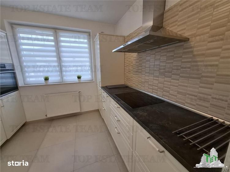 Casă cu 4 camere în Tamași