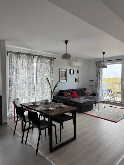 Apartament cu 2 camere semidecomandat în Central