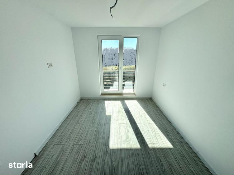 Casă cu 4 camere cu Teren 240 Mp în Valea Lupului