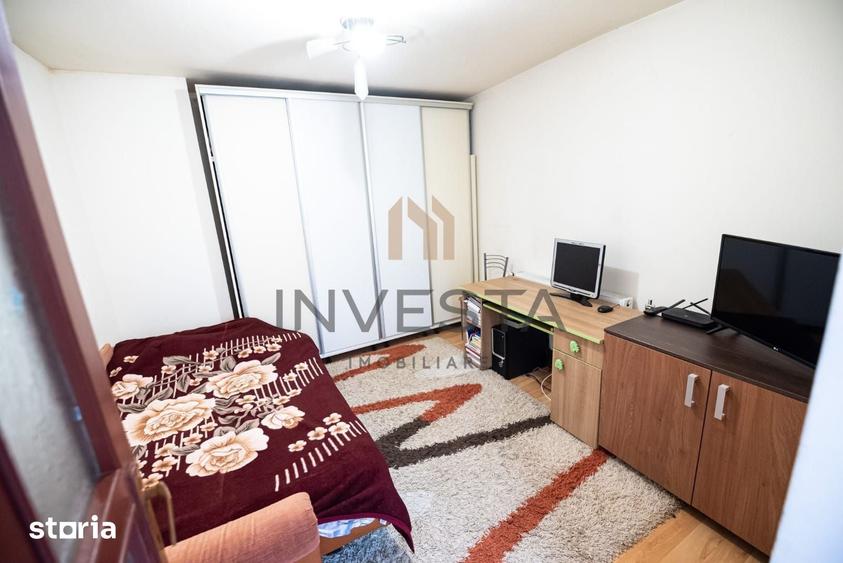 Casă cu 4 camere cu Teren 180 Mp în Plopilor