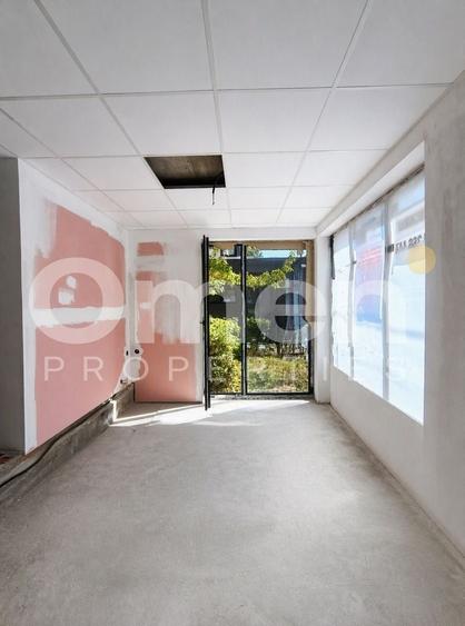 Spațiu comercial, de 50 mp, în Central