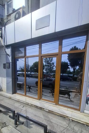 Spațiu comercial, de 40 mp, în Port