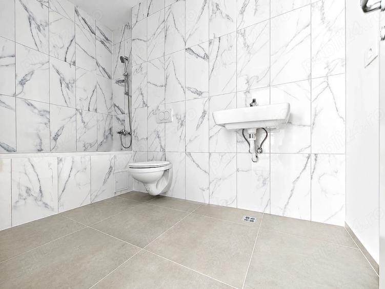 Apartament cu 2 camere decomandat în Lipovei
