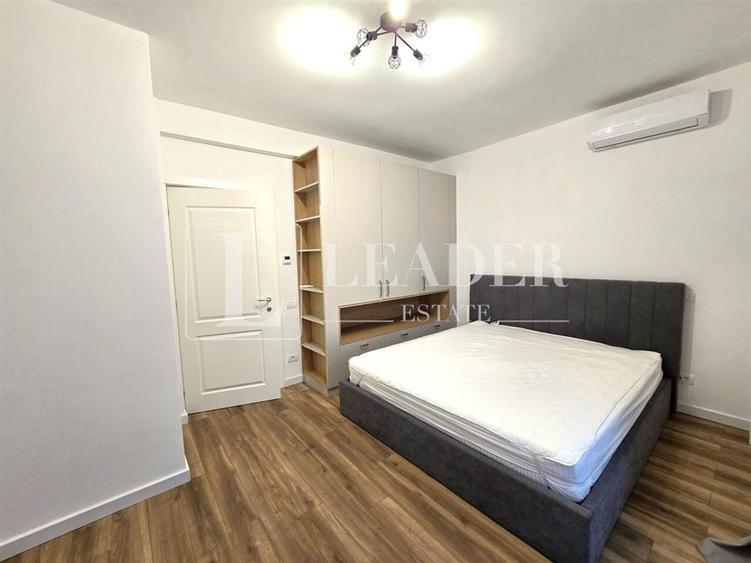 Duplex cu 5 camere cu Teren 250 Mp în Central
