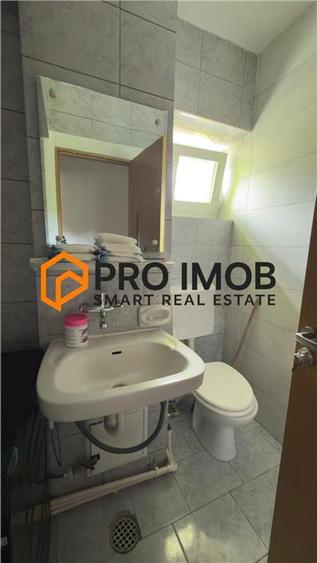 Apartament cu 3 camere decomandat, mobilat în 1 Decembrie