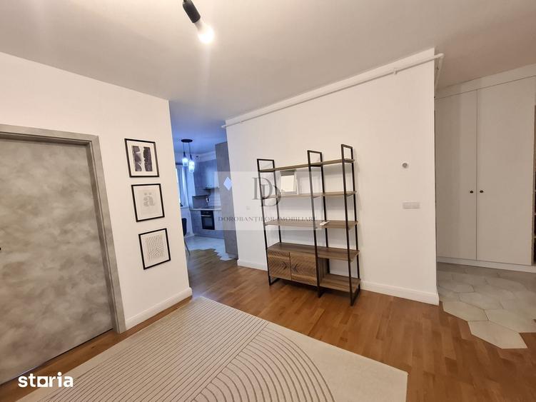 Apartament cu 2 camere semidecomandat în Borhanci