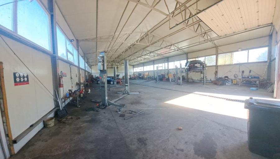 Spațiu industrial, de 368 mp, în Techirghiol