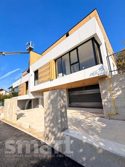 Duplex cu 5 camere cu Canalizare în Europa