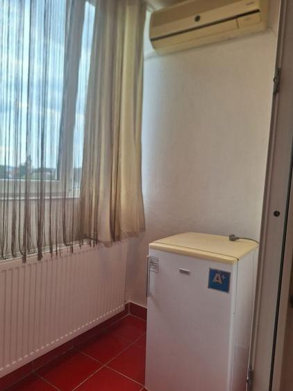 Garsonieră decomandată în Exterior Vest