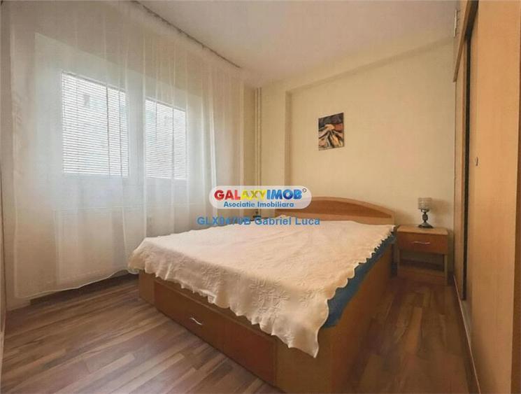 Apartament cu 3 camere decomandat, mobilat în Tineretului