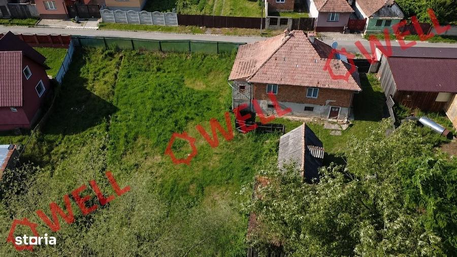 Casă cu 4 camere în Apața
