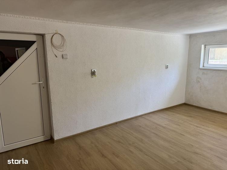 Apartament cu 2 camere în Micro 16