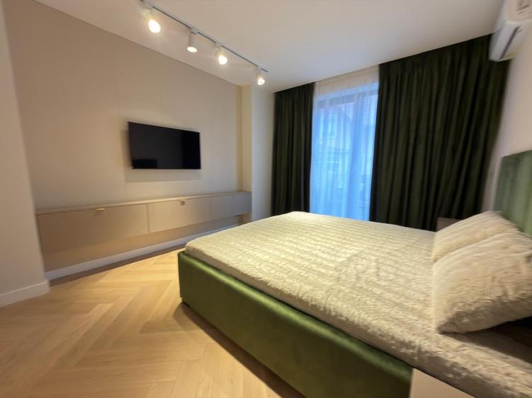 Apartament cu 3 camere în Iancu Nicolae
