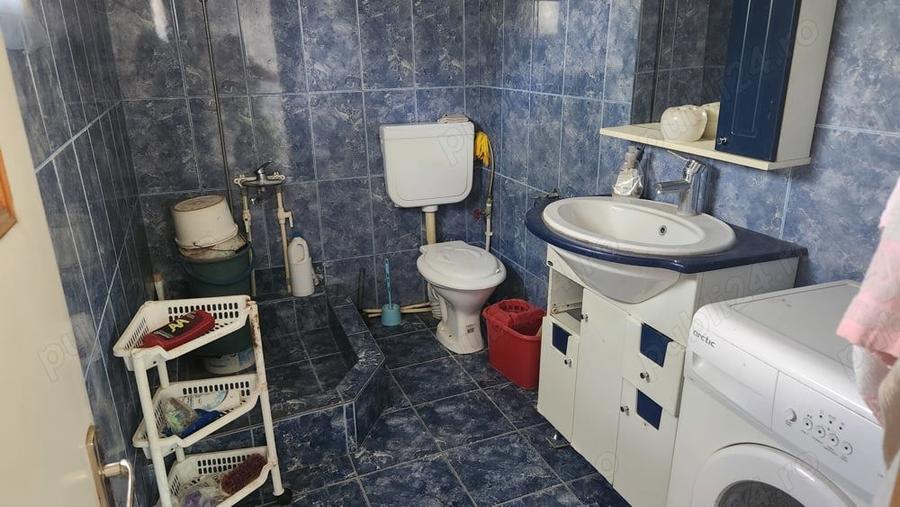 Casă cu 4 camere în Frumoasa