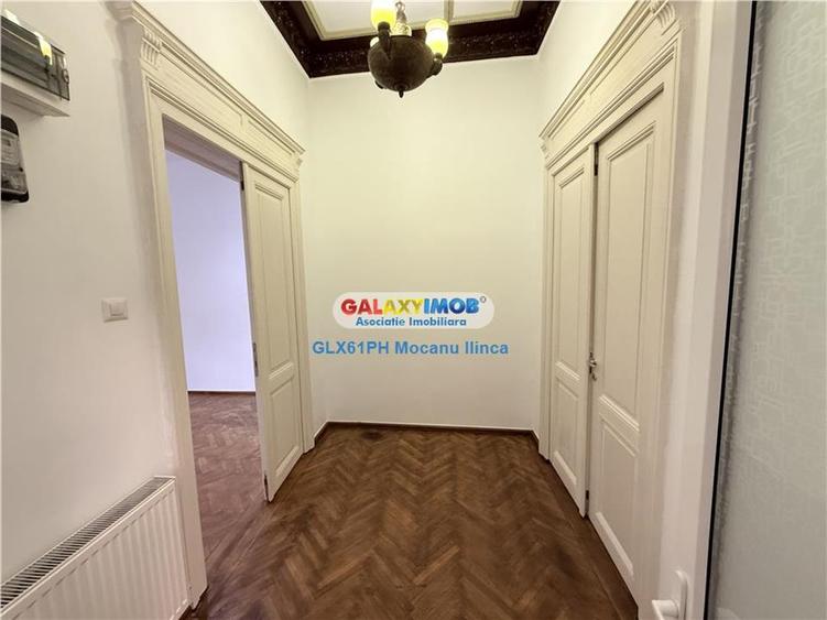 Casă cu 7 camere cu Teren 438 Mp în Ultracentral