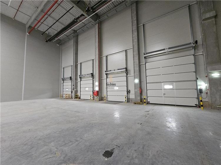 Spatiu Industrial - 3500 mp - Logistica - Productie - Depozitare - Distributie - 4