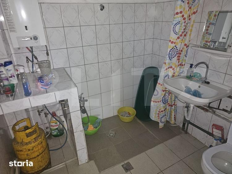 Casă cu 6 camere cu Teren 1850 Mp în Dumitra