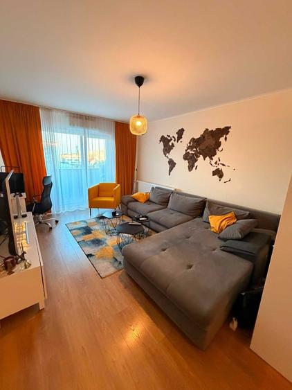 Apartament cu 2 camere decomandat în Europa