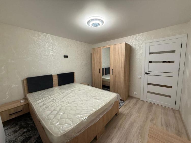 Apartament cu 2 camere decomandat în Piața Centrală
