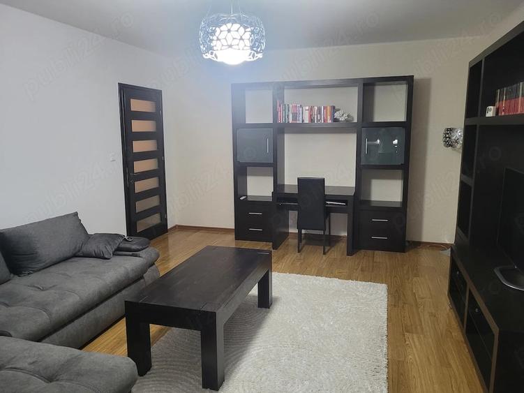 Apartament cu 2 camere decomandat în Exterior Vest