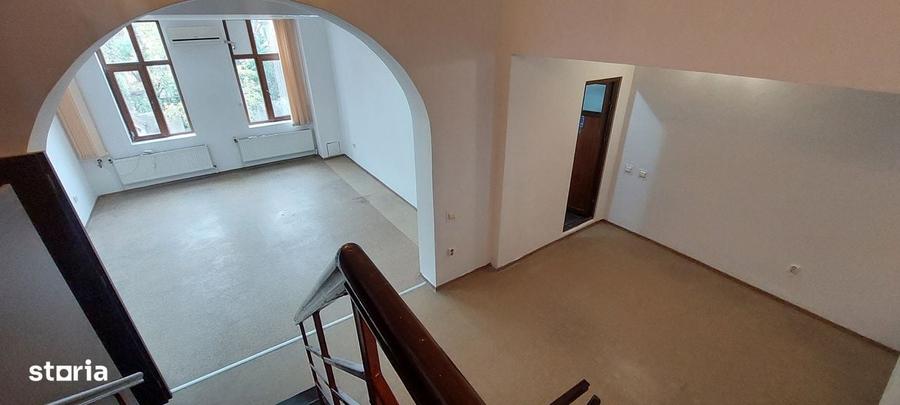 Spațiu comercial, de 157 mp, în Ultracentral